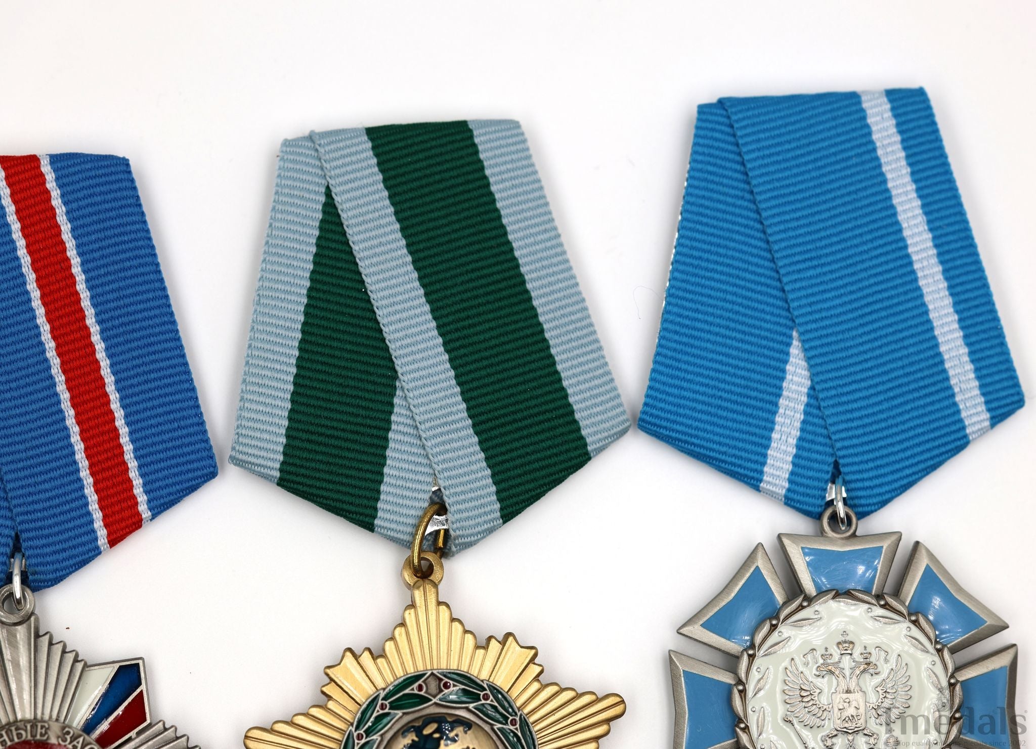 Russia 4 Orders Medal Set Friendship Honor Cultural Maritime Badge Lot detail view 6