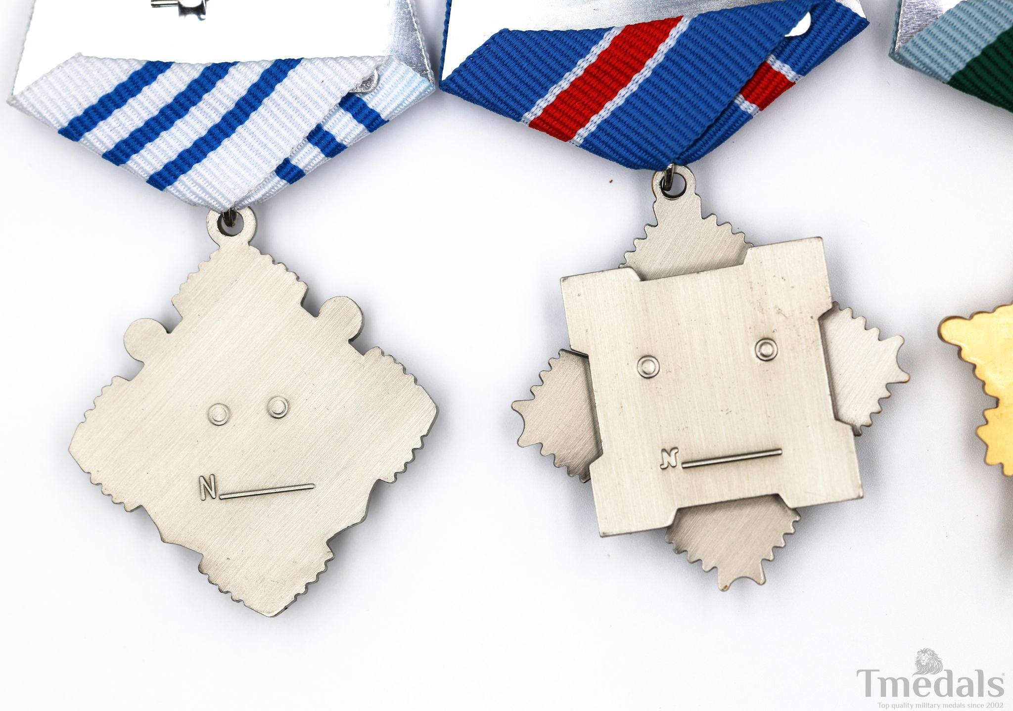 Russia 4 Orders Medal Set Friendship Honor Cultural Maritime Badge Lot detail view 10