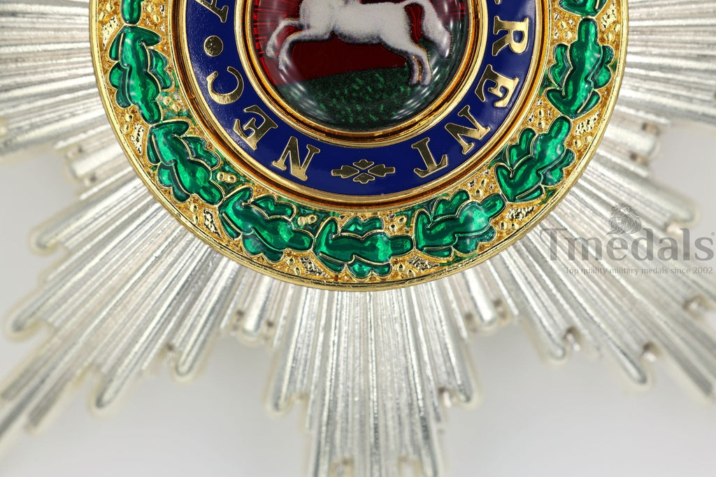 Royal Guelphic Order Breast Star detail view 6