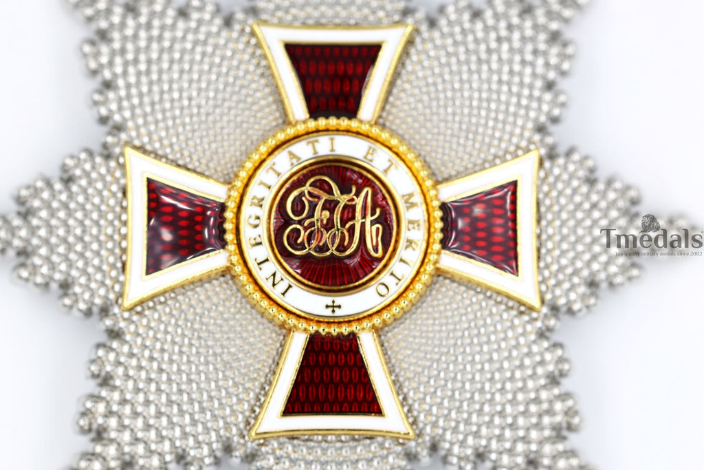 Austrian Imperial Order of Leopold – Grand Cross Breast Star – Full-Size with Enamel detail view 5