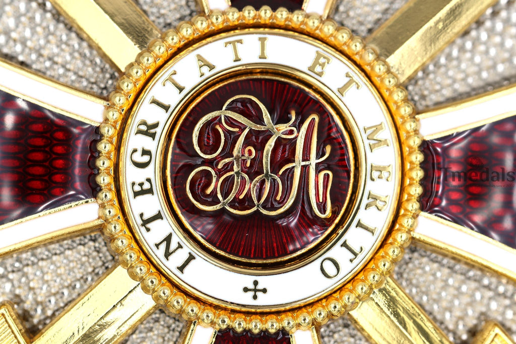 Austrian Imperial Order of Leopold – Grand Cross Breast Star with War Decoration detail view 7