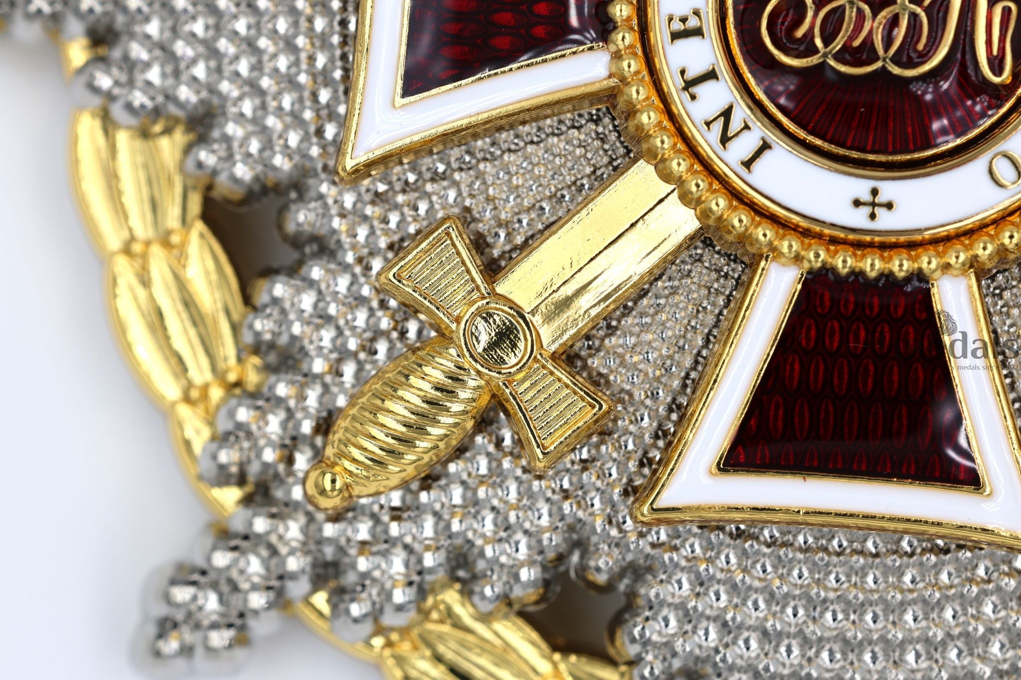 Austrian Imperial Order of Leopold – Grand Cross Breast Star with War Decoration detail view 9