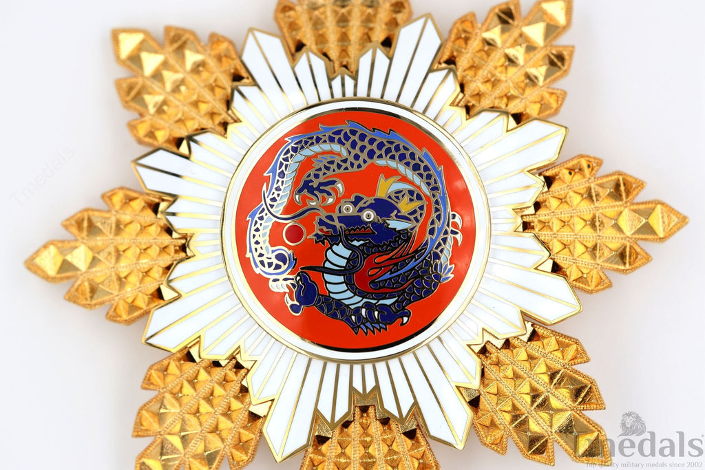 Republic of China Qing Dynasty Order of the blue dragon 青龍勛章 Brest Star detail view 7