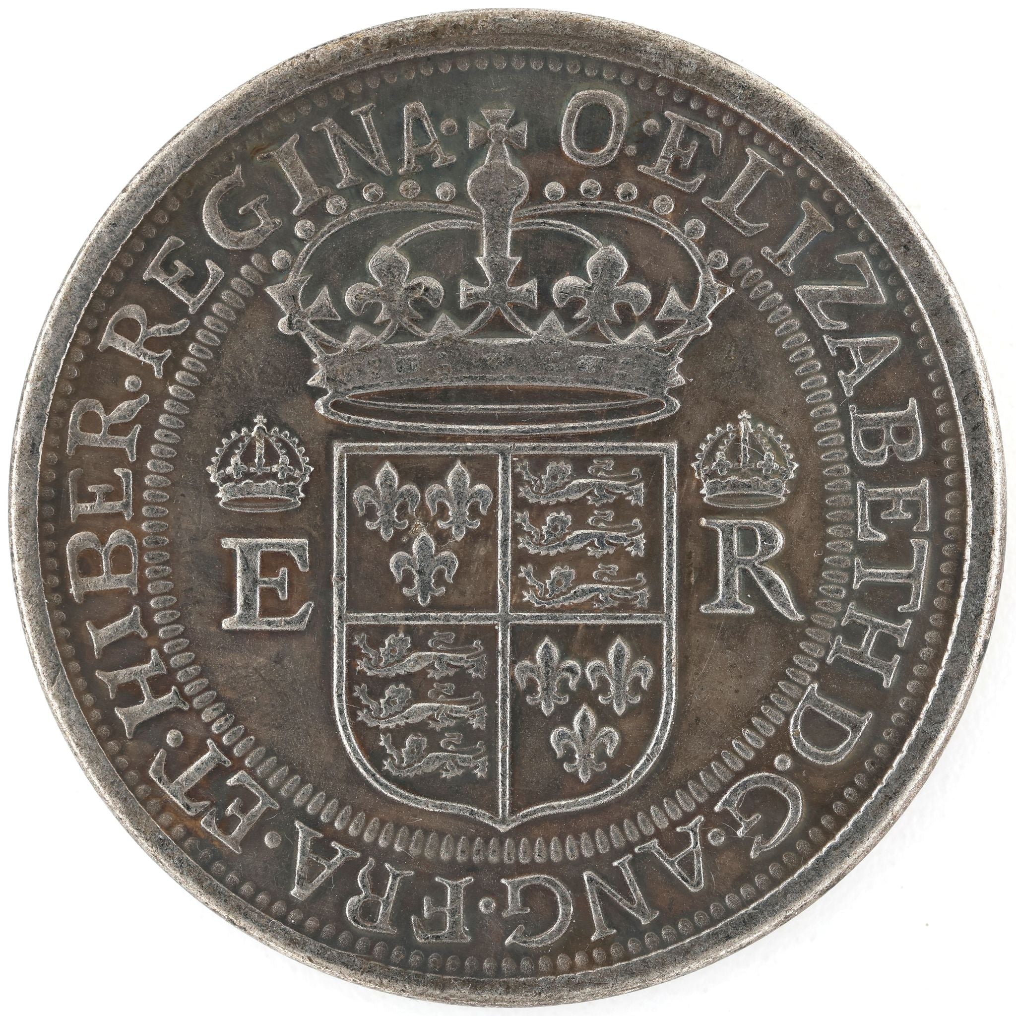 UK Queen Victoria Gothic Crown Souvenir Token Medal British Collectible detail view 2