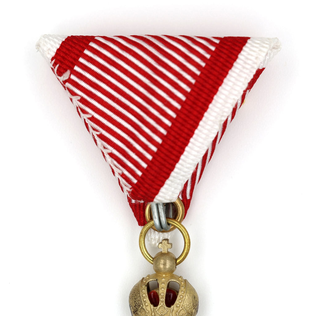 Austrian Franz Joseph Order Cross with Swords Medal – Brass detail view 10