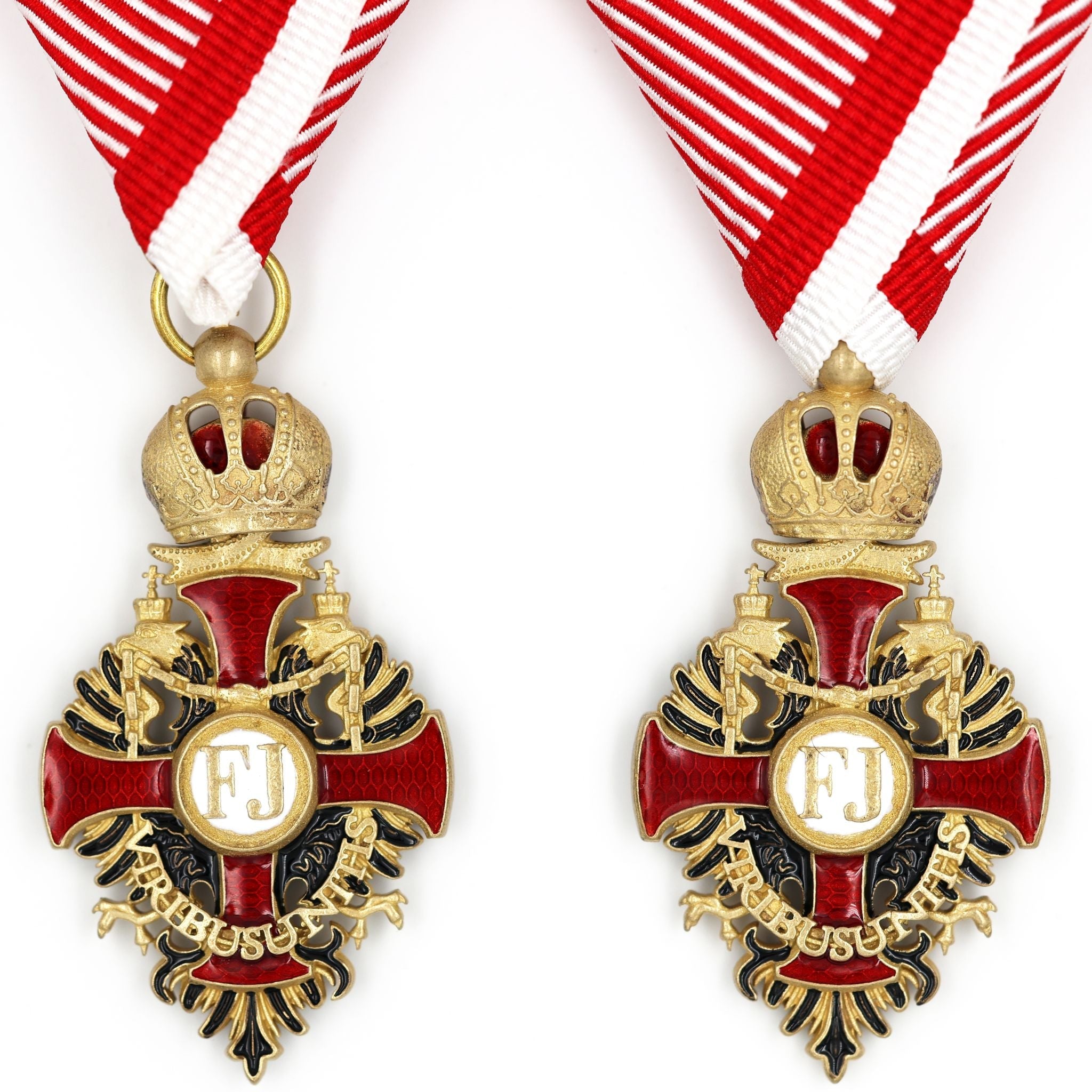Austrian Franz Joseph Order Cross with Swords Medal – Brass detail view 7