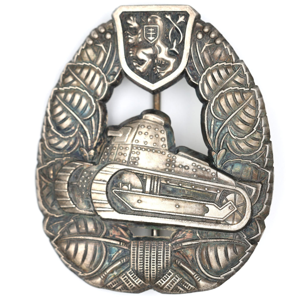Czechoslovak Tank Badge 1935 Type – I Republic Renault FT detail view 3