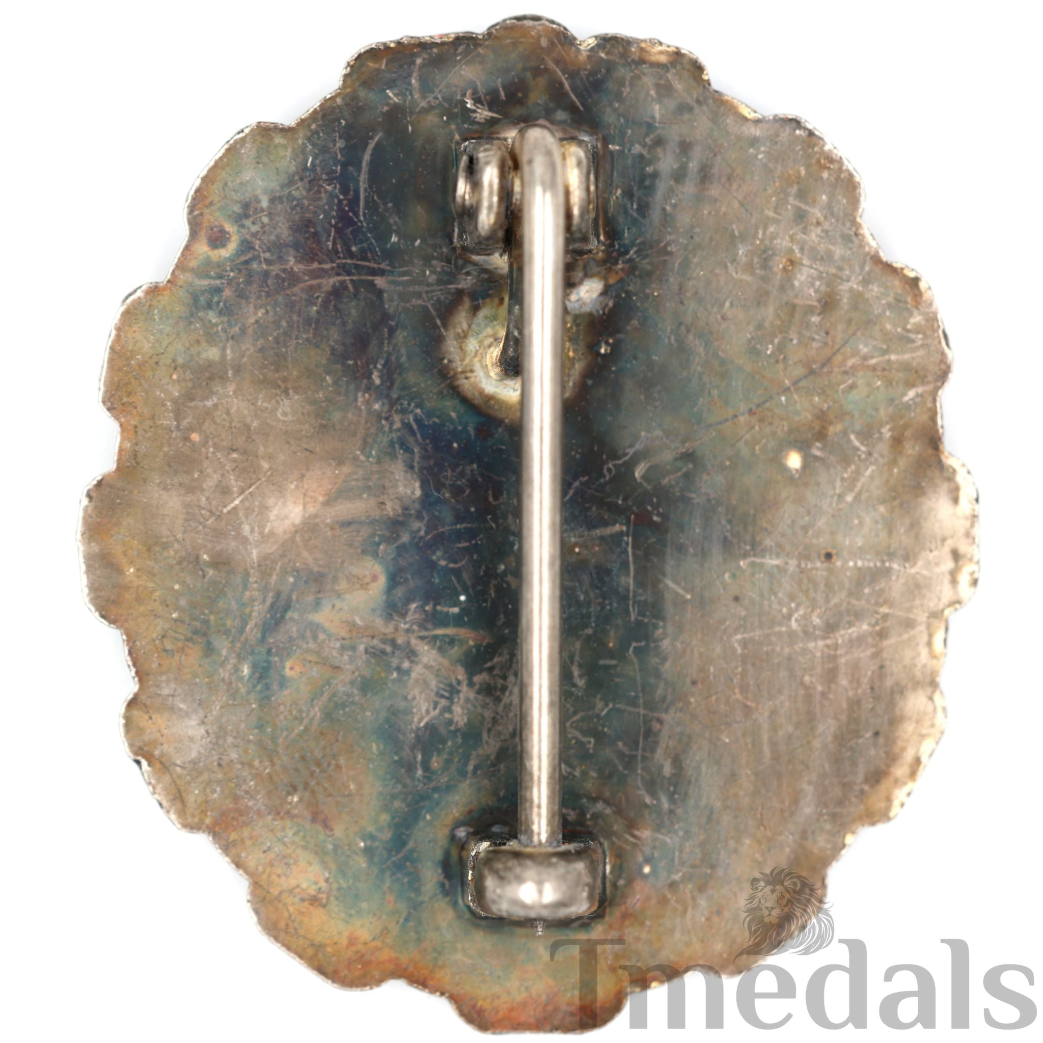 WWI Imperial German Naval Wound Badge 1918 Silver Grade Anchor Chain Pin detail view 2