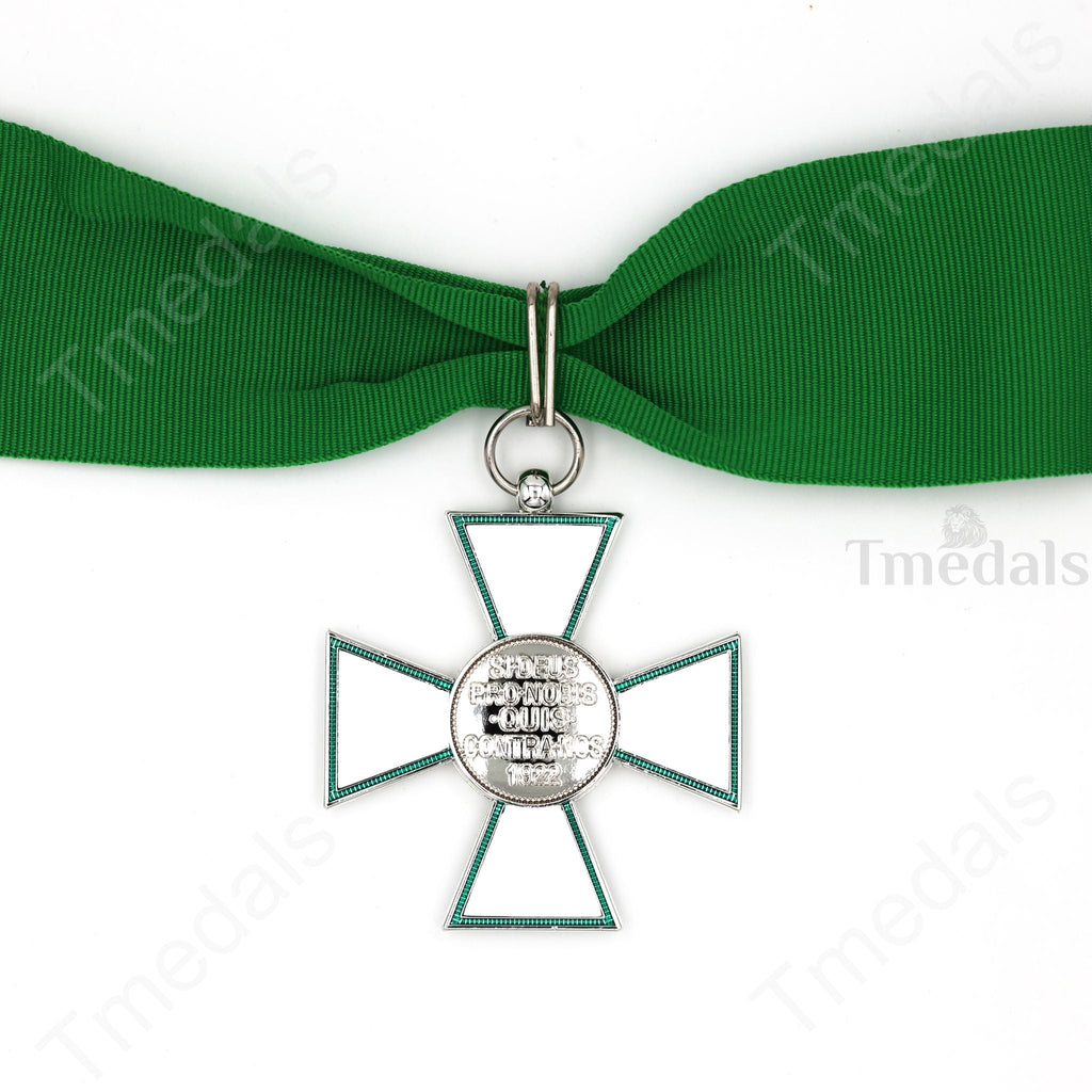 Hungary Order of Merit, 2nd Class – Commander Neck Badge (1935 – 1949) detail view 8