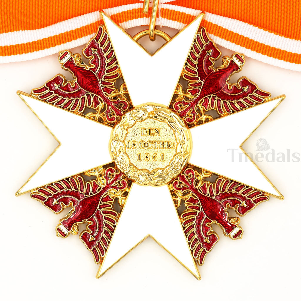 Prussia Order of the Red Eagle withSwords Neck Badge Medal + Ribbon detail view 6