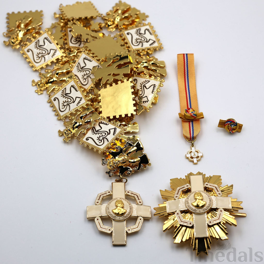 Panama Order of Manuel Amador Guerrero – Original Grand Cross Collar, Star & Badge detail view 16