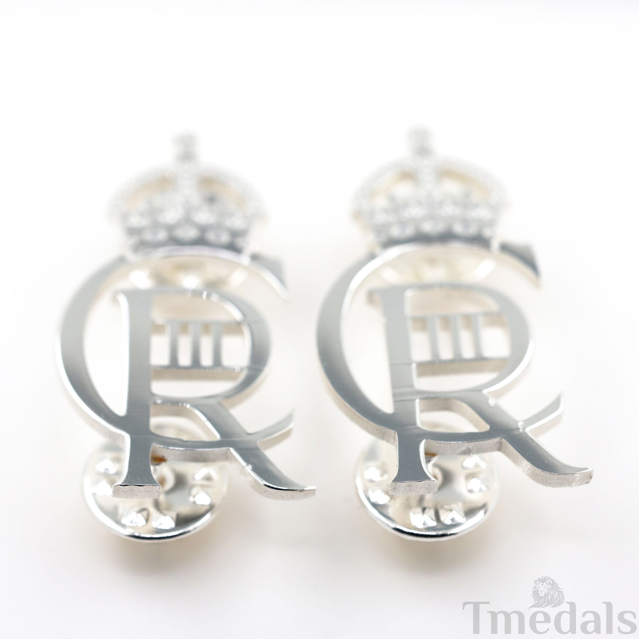 King Charles Iii Ciiir Cypher Badge Pair Brass Real Silver Plated - UK detail view 5