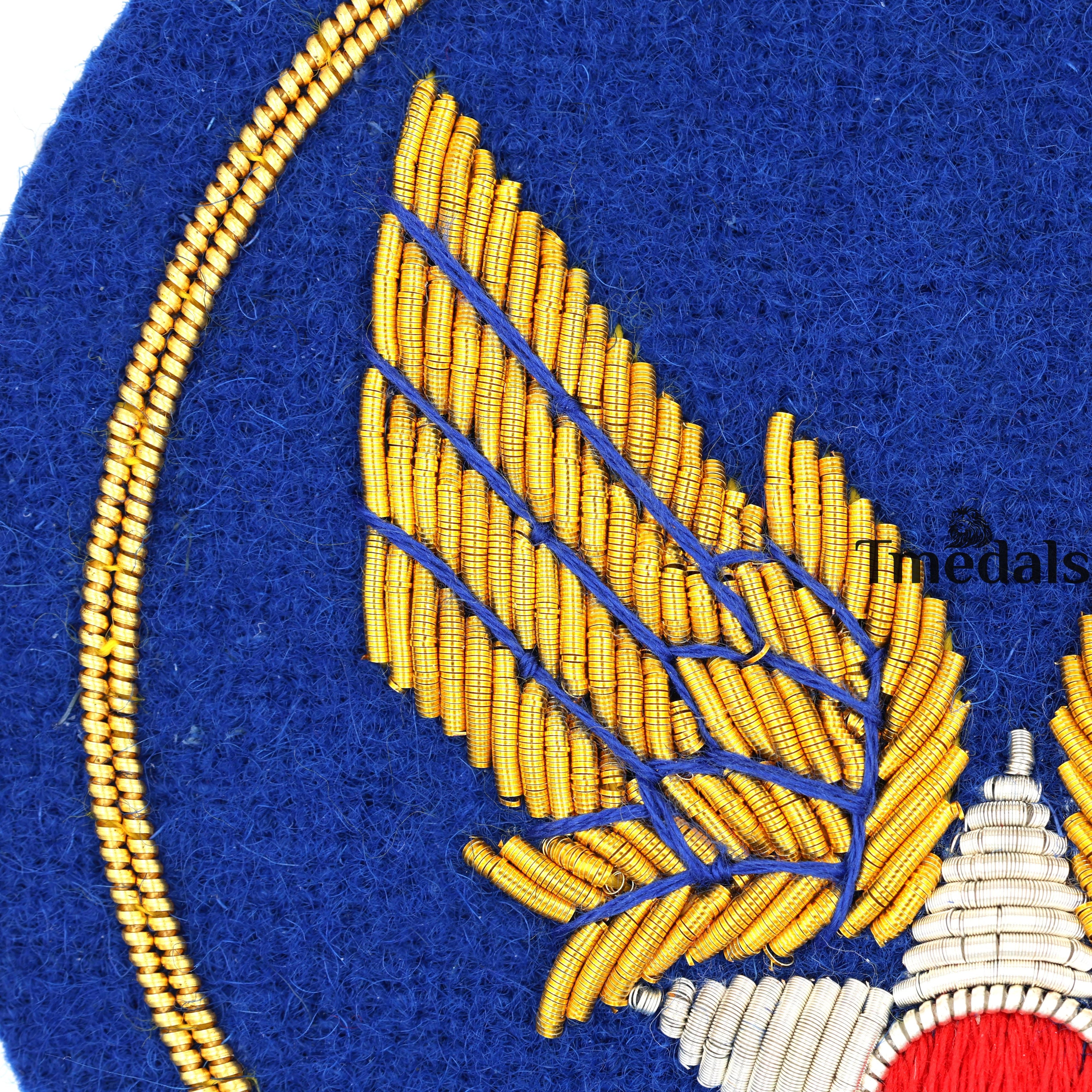 U.S. Army Air Force Corps WWII Bullion USAF Squadron Shoulder Uniform Patch detail view 8