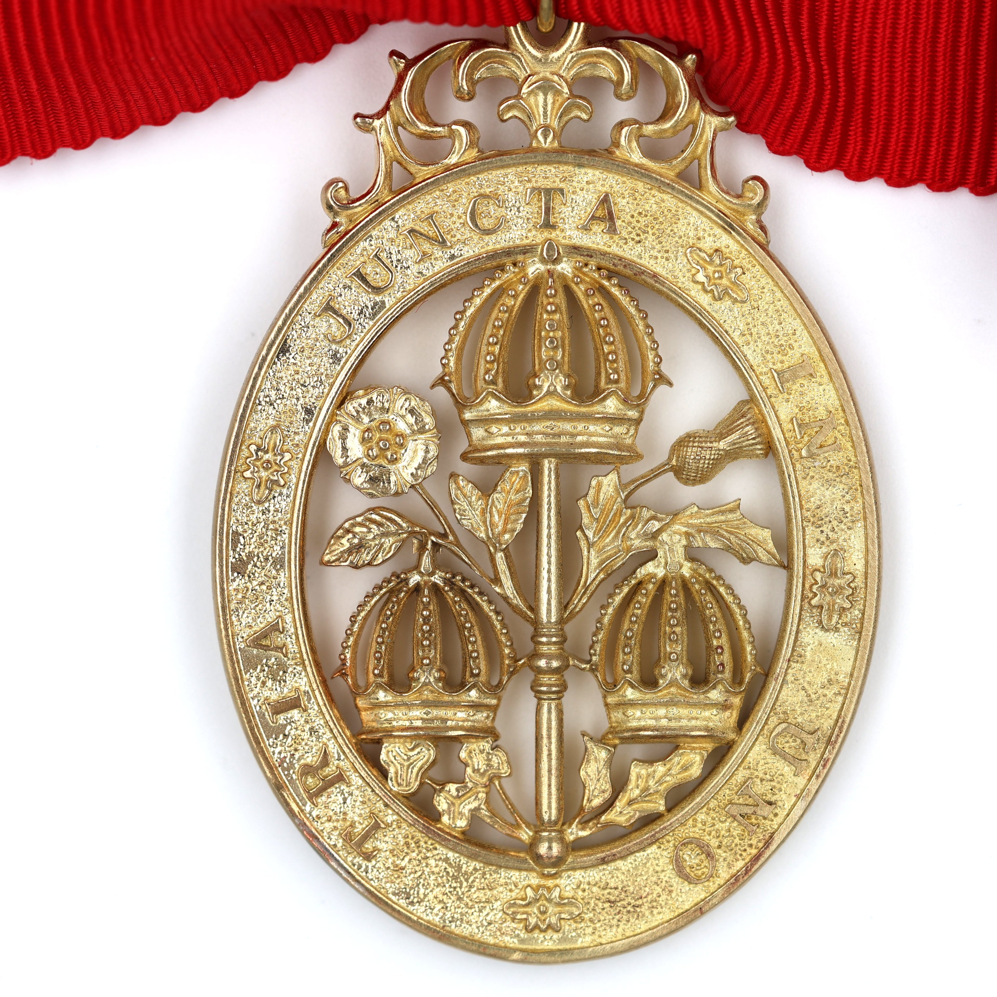 UK The Most Honourable Order of the Bath Civil Division Neck Ribbon Set + Mini Medal detail view 3