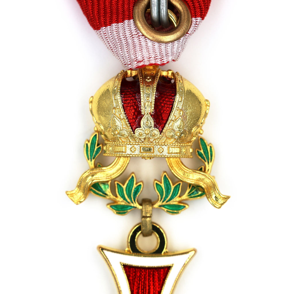 Austria Imperial Order of Leopold Knight Cross with War Decoration Ribbon detail view 9