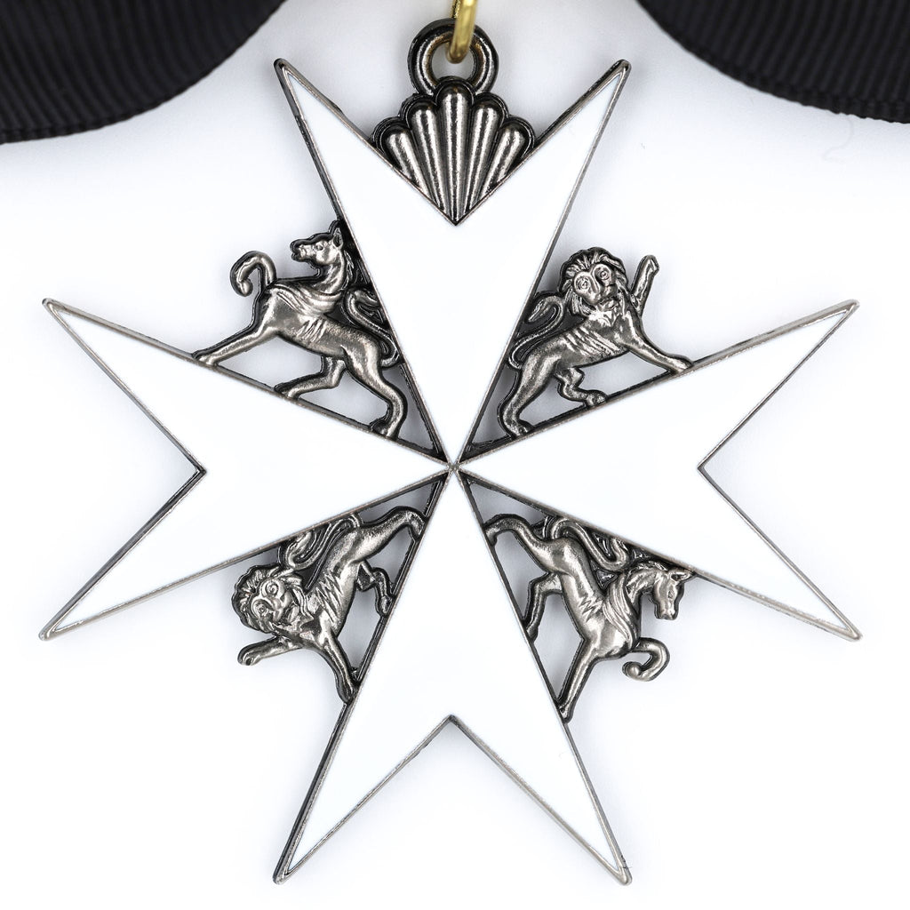 British Order of St John Lady of Grace Bow Badge White Enamel Cross detail view 5