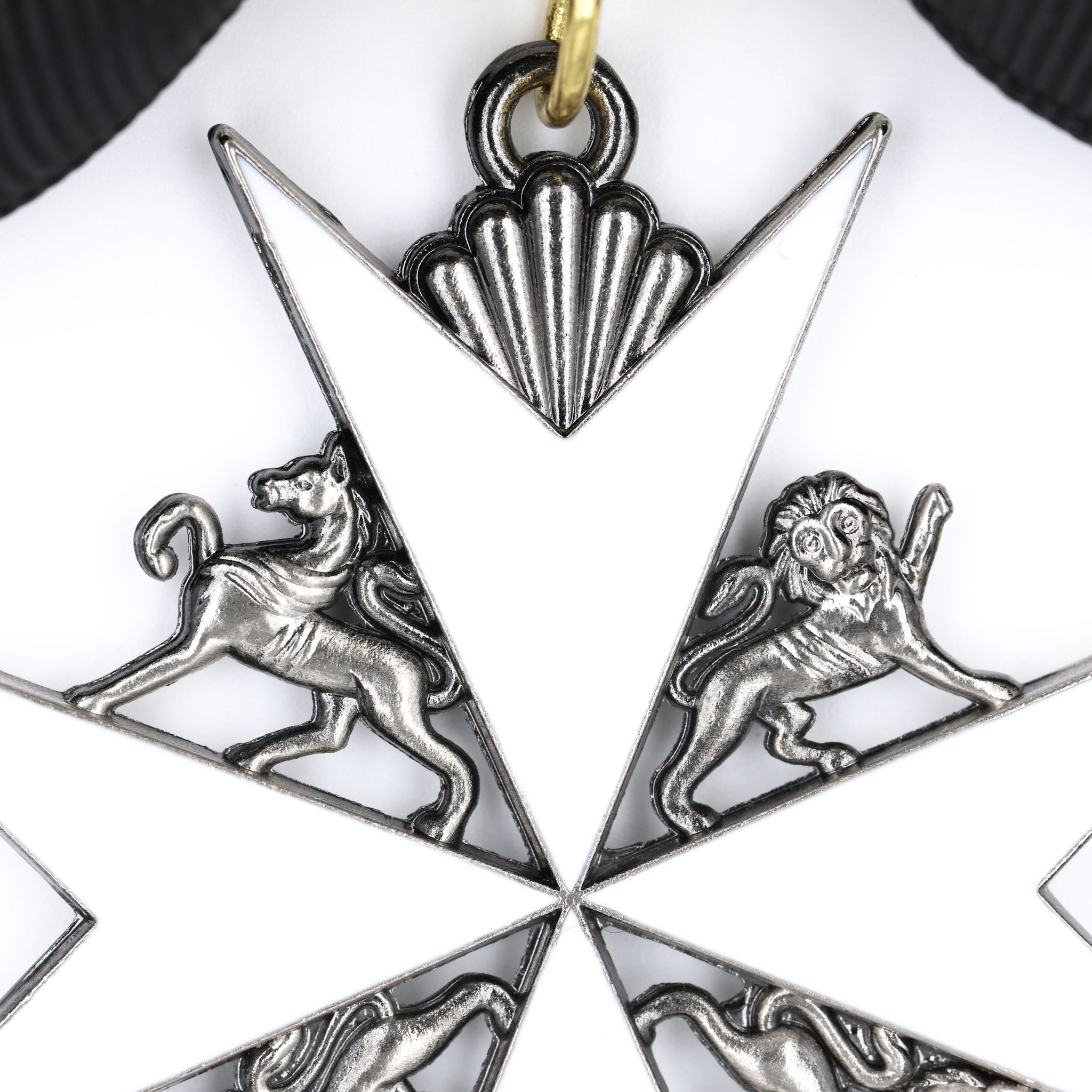 British Order of St John Lady of Grace Bow Badge White Enamel Cross detail view 6