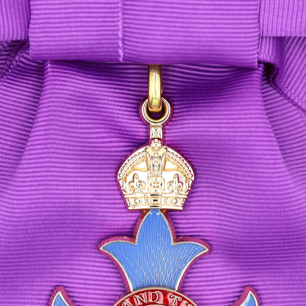 UK Order of the British Empire GBE Knight Grand Cross Sash Badge & Sash detail view 8
