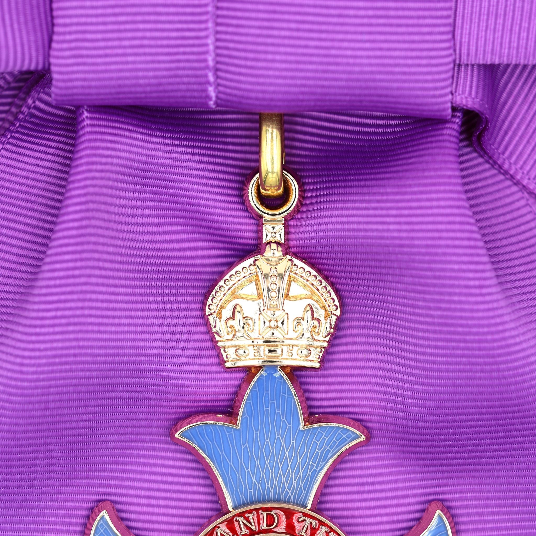 UK Order of the British Empire GBE Knight Grand Cross Sash Badge & Sash detail view 8