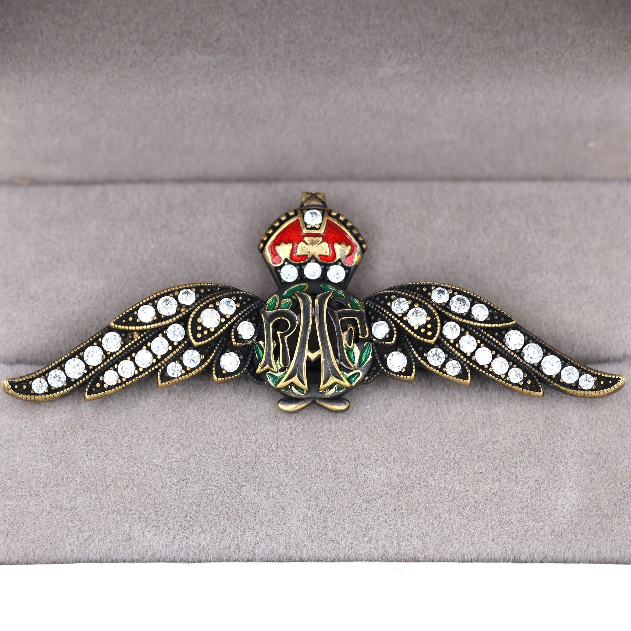 Cased Uk RAF Pilot Wings Brooch – Gold-Tone, Rhinestones & Enamel Crown () detail view 16