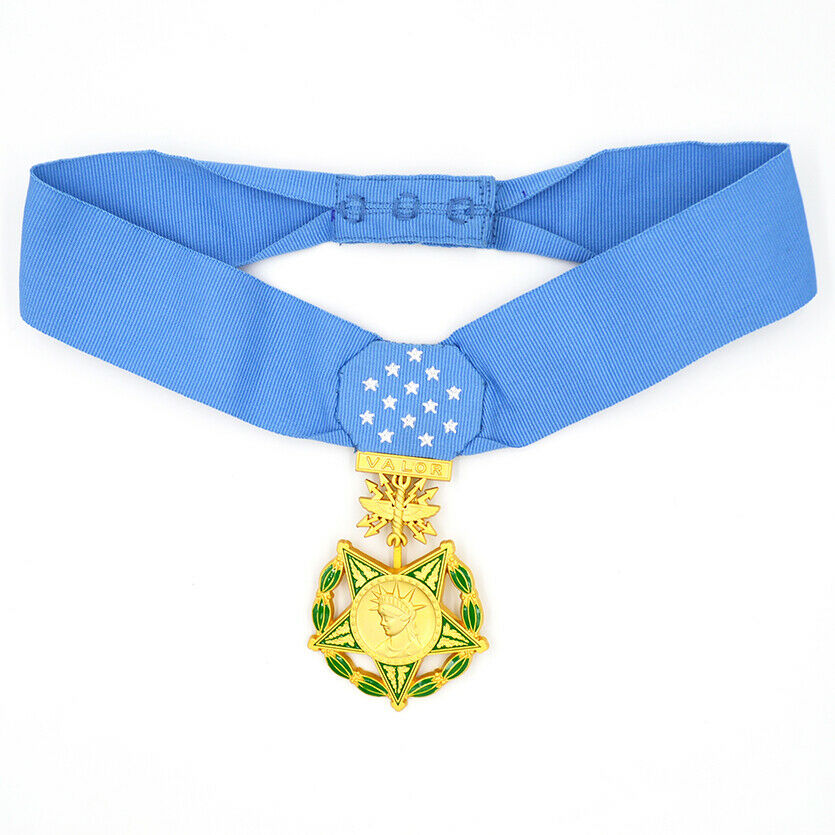 U.S. Congressional Medal of Honor Air Force Air Force MOH Order Badge WWII Order replica