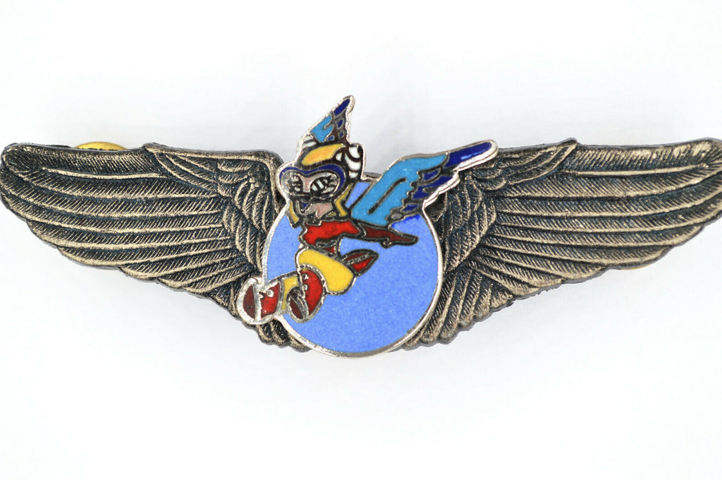 U.S. WWII Women Airforce Service Pilot (WASP) Fifinella Wings Badge Enamel detail view 2
