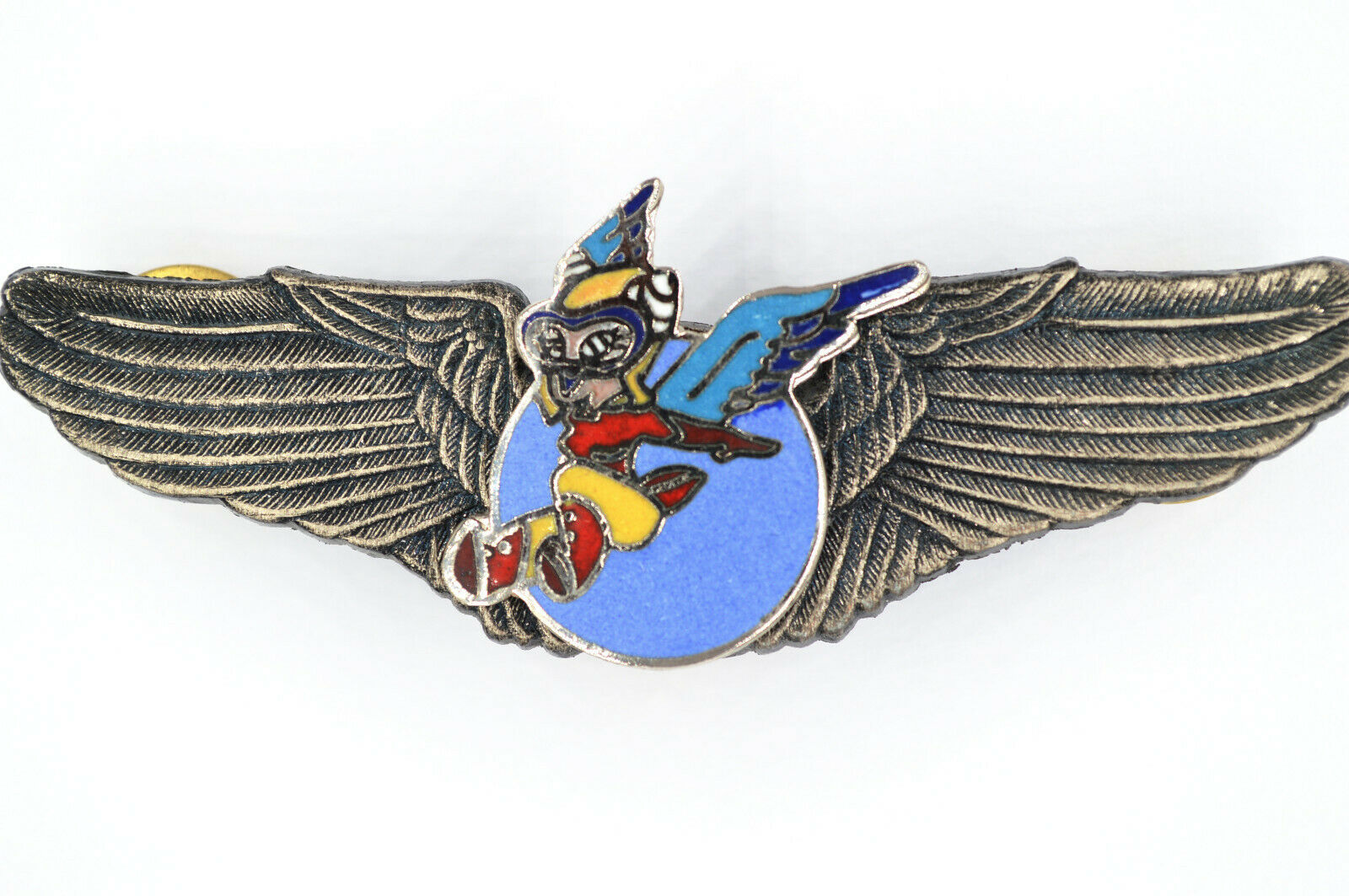 U.S. WWII Women Airforce Service Pilot (WASP) Fifinella Wings Badge Enamel detail view 2