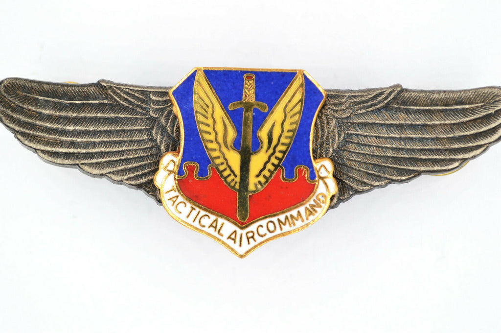 U.S. WWII Tactical Air Command Air Force Wings Badge Pin Medal Enamel detail view 2
