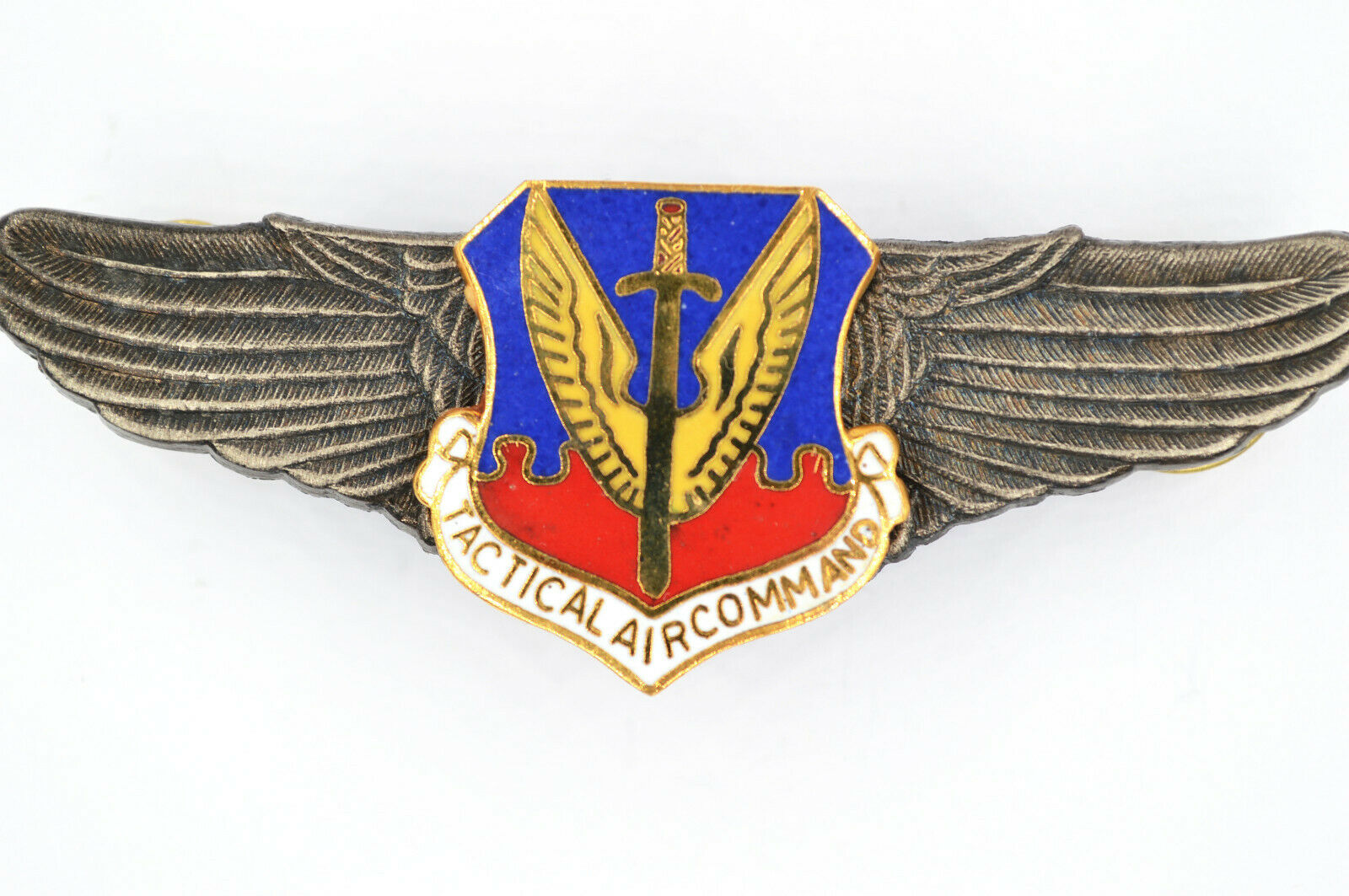 U.S. WWII Tactical Air Command Air Force Wings Badge Pin Medal Enamel detail view 2