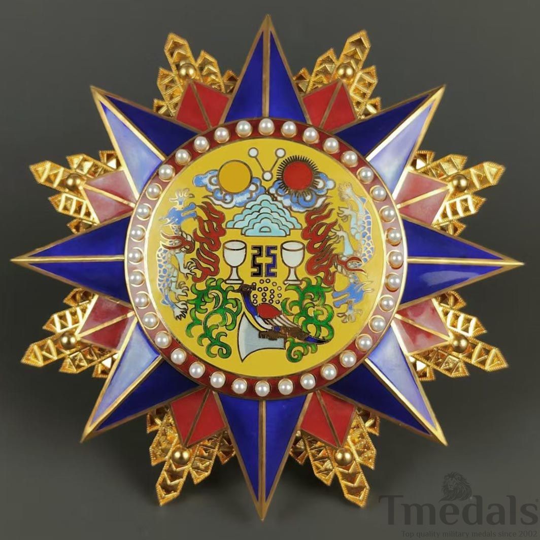 Grand Order of the Republic of China 1912 Medal Pure Silver detail view 19