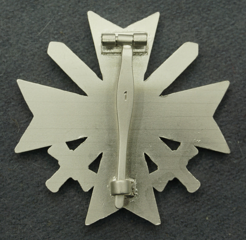 German War Merit Cross 1st Class with Swords 1957 Version Medal 1939 detail view 2