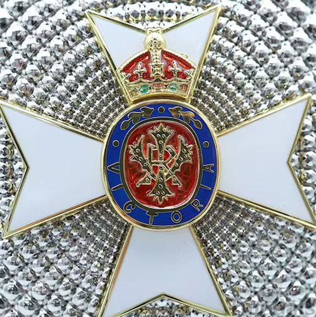 British Royal Victorian Order (RVO) Breast Star White Enamel & Gilt detail view 4