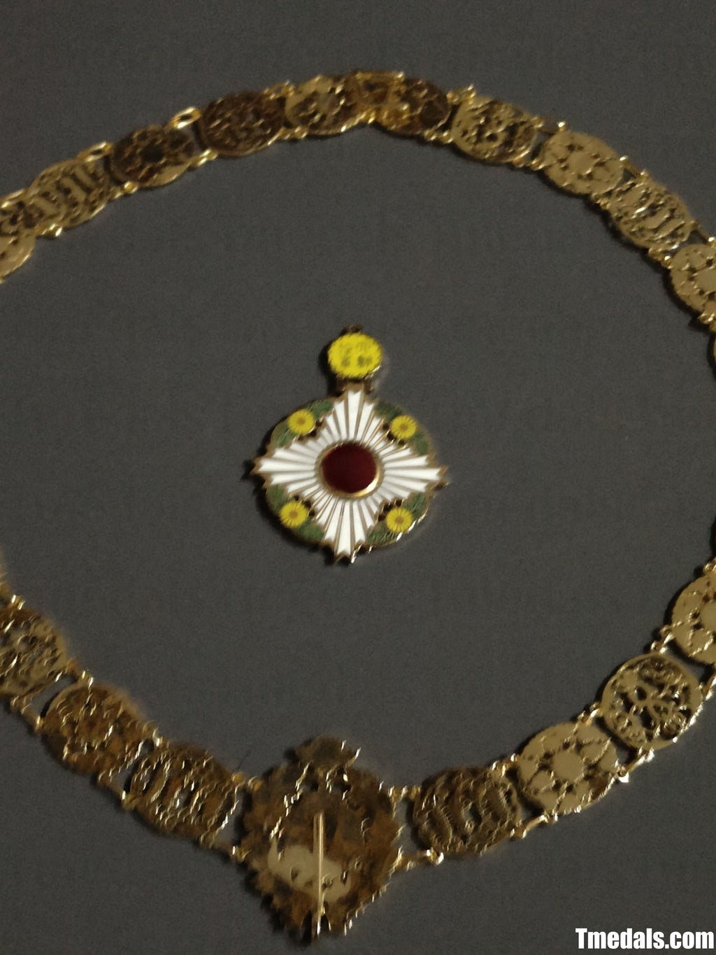 Japan Grand Cordon of the Order of the Chrysanthemum – Full (Copper + Hard Enamel) detail view 13