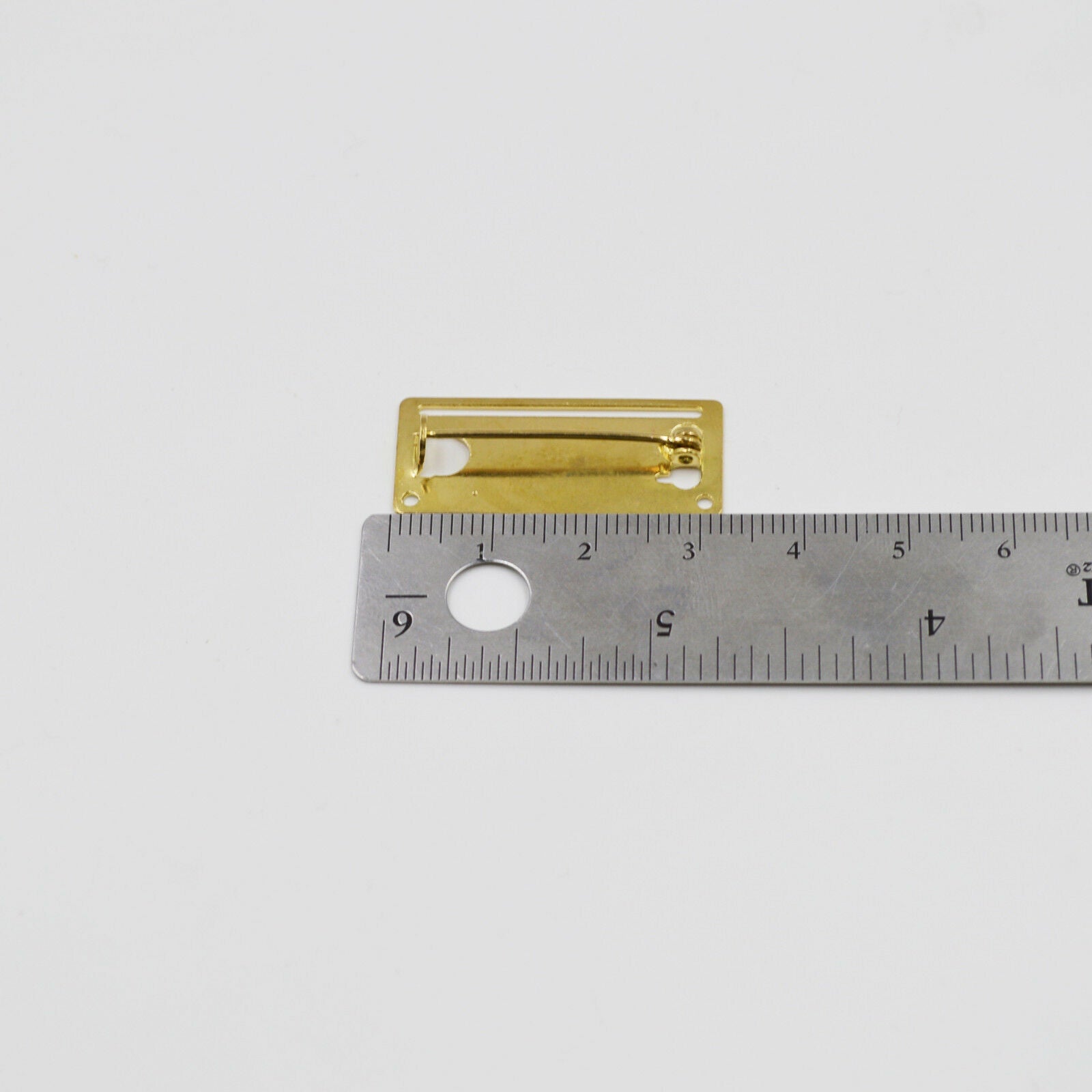 1x Medal Ribbon Mounting Bar – 1-Space Brooch Pin – Fits 32 – 34 mm Full-Size Ribbon – Brass detail view 5