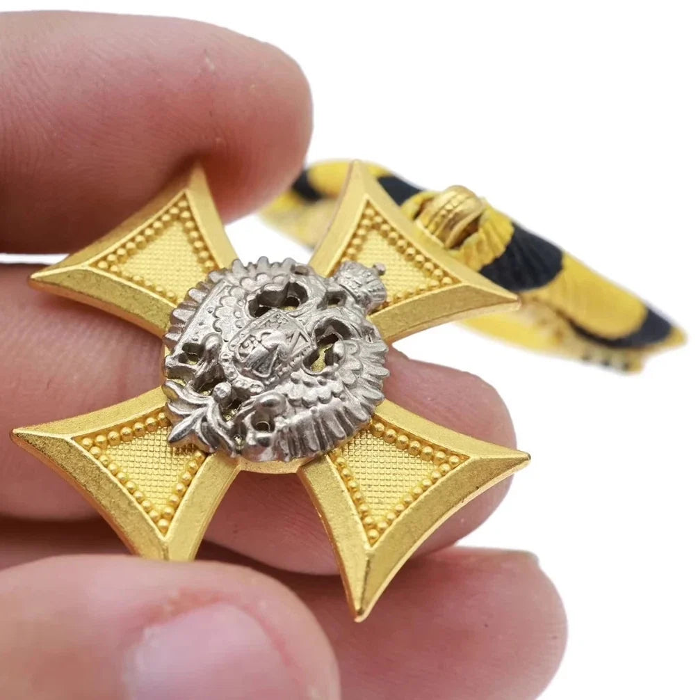 Austria-Hungary Officer’s Long Service Cross, 1st Class (25 Years) detail view 5