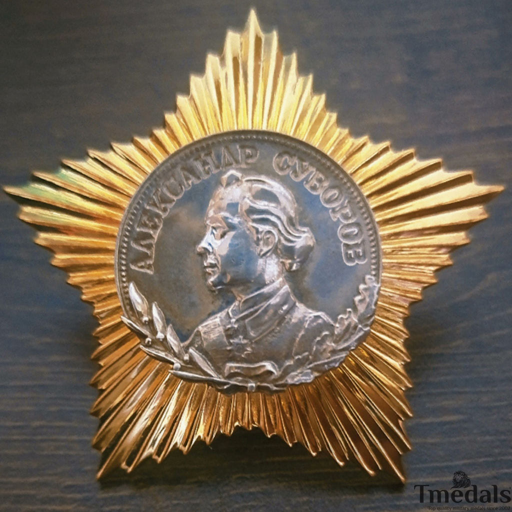 Soviet Order of Suvorov 2nd Class Medal 925 Silver 24K Gilt Enamel detail view 6