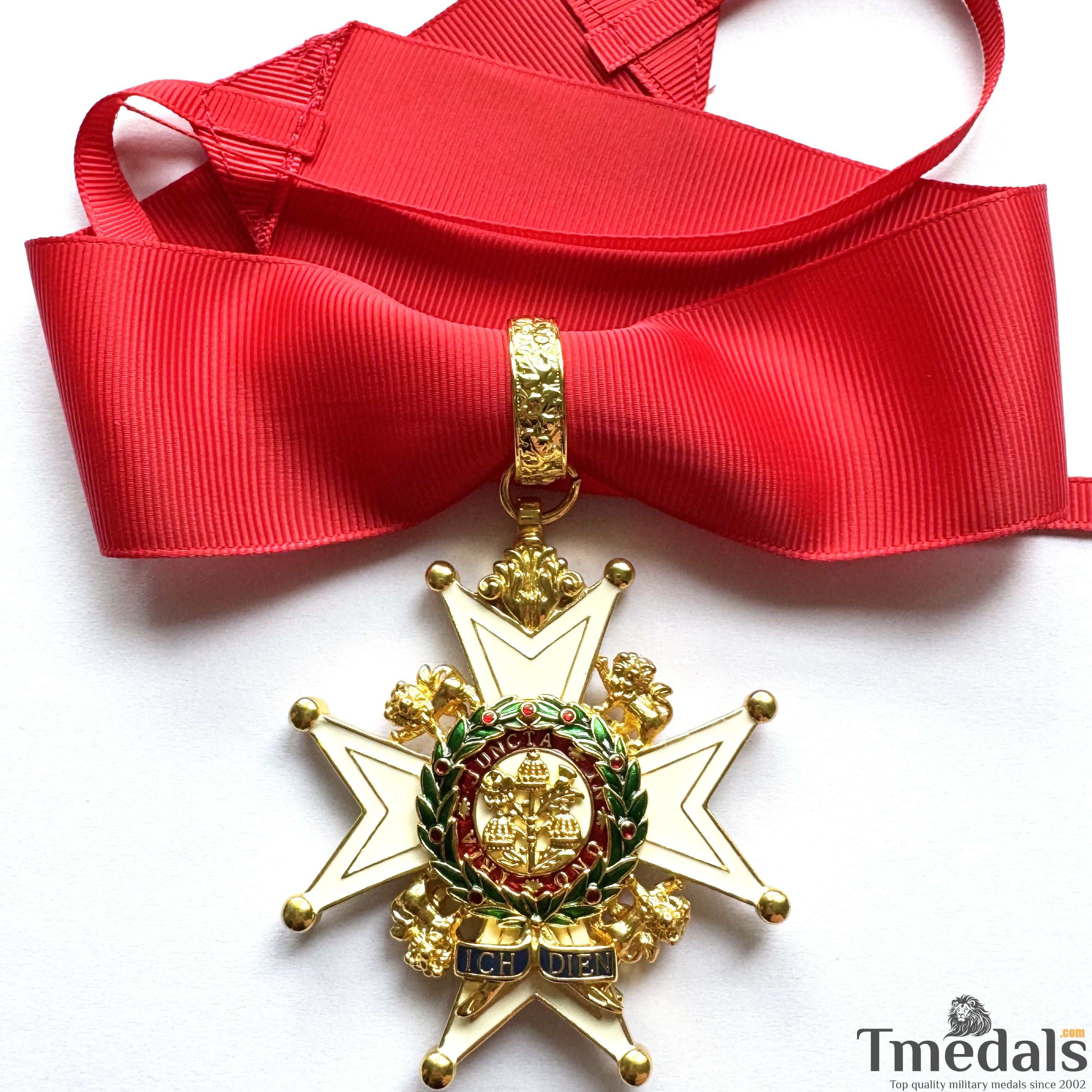 UK Order of the Bath Knight Commander Class Great Britain Medal neck ribbon detail view 7