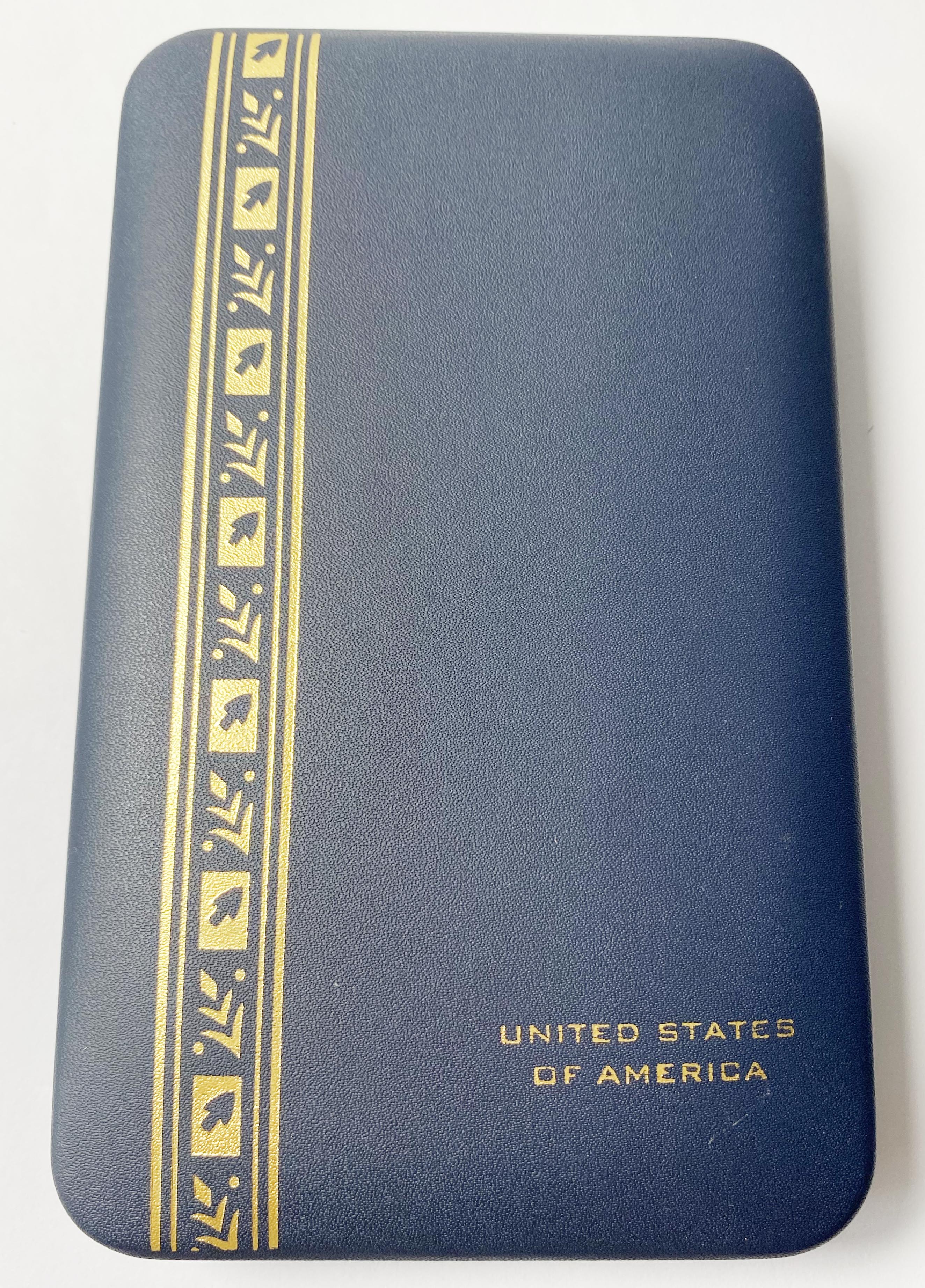 Cased U.S. Presidential Medal of Freedom 1963-Present U.S. Award detail view 14