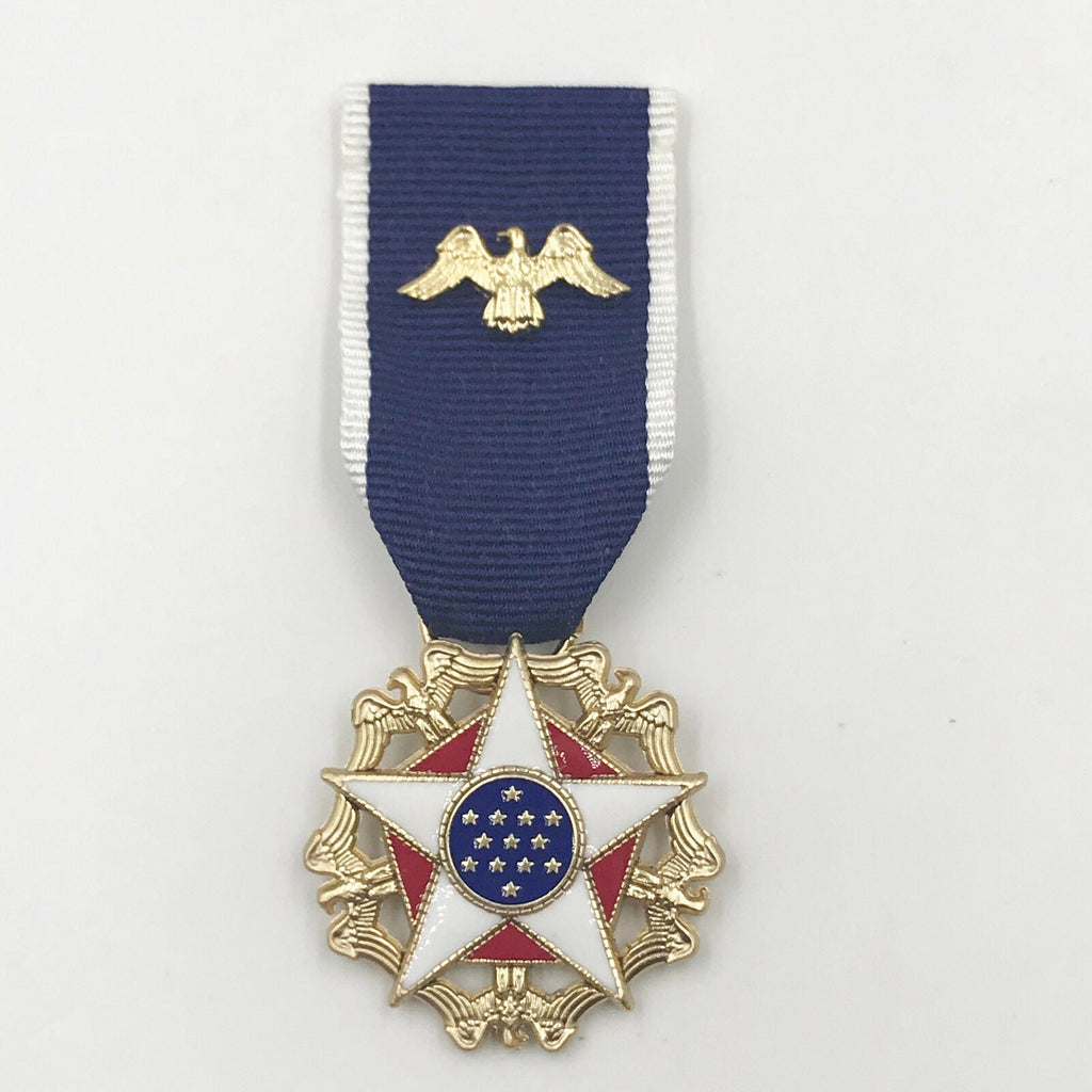 U.S. Order Presidential Medal of Freedom with Distinction mini Miniature Medal U.S. detail view 7