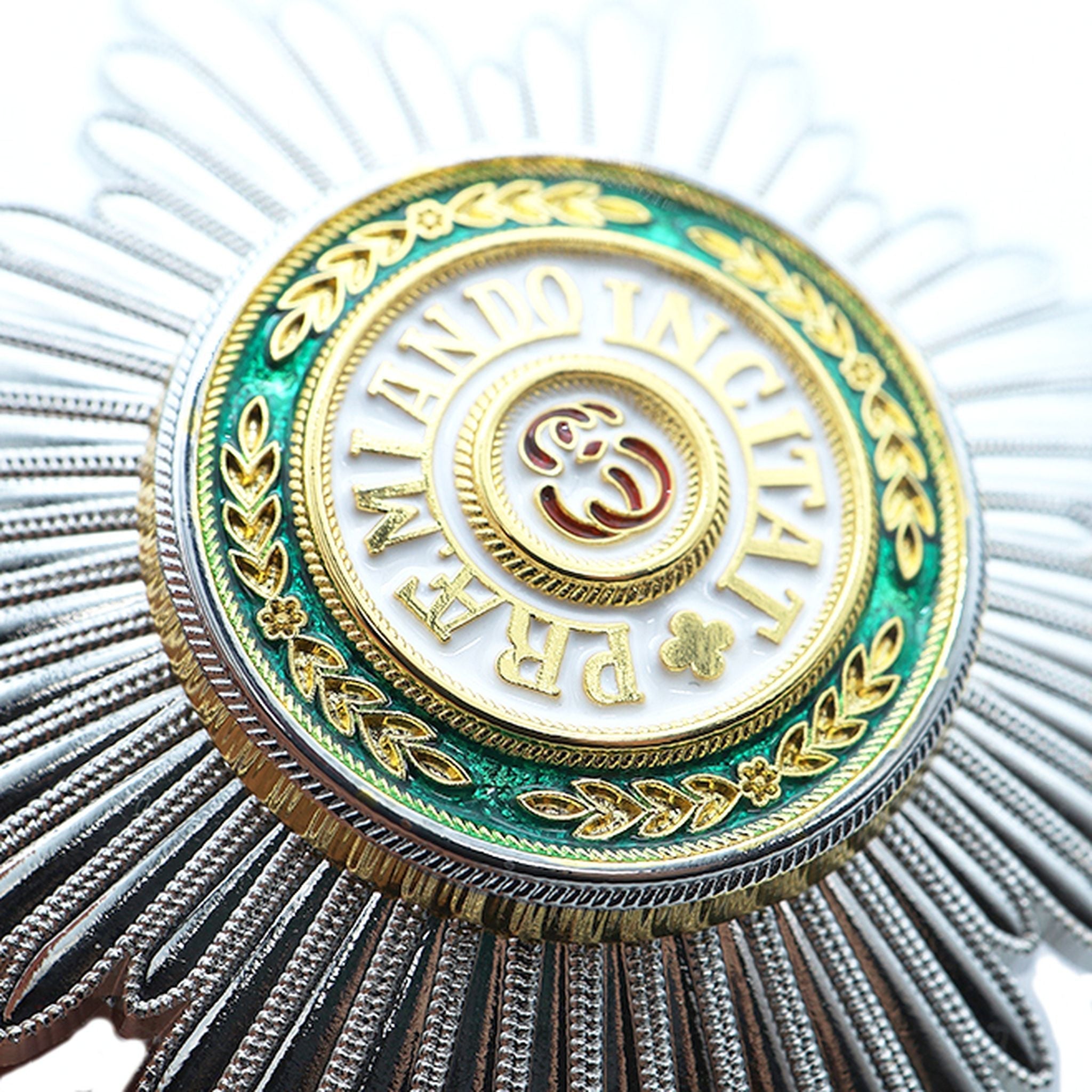 Imperial Russian Order of St. Stanislaus 1st Class Breast Star detail view 3