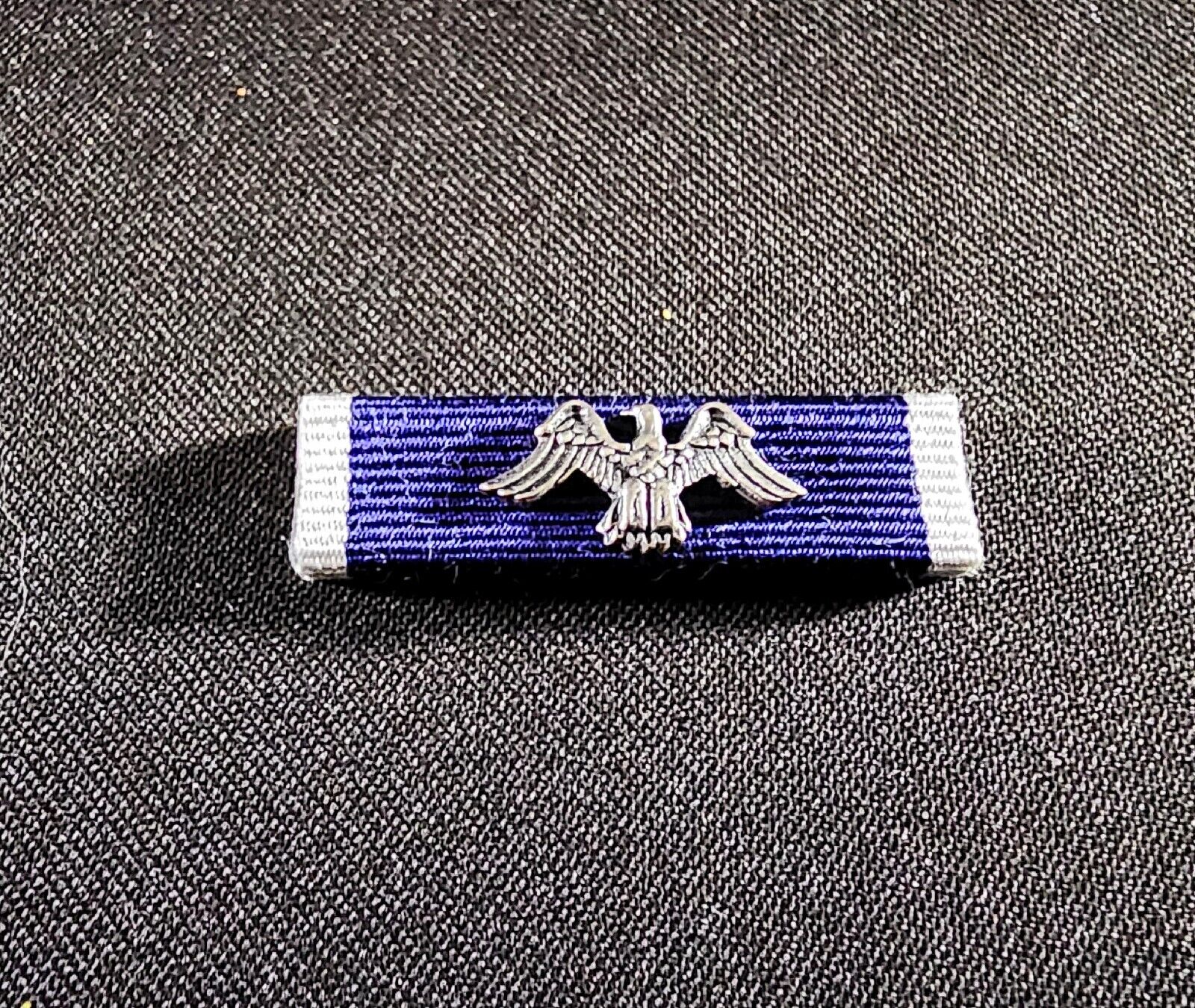 U.S. Order Presidential Medal of Freedom Pmof Ribbon bar detail view 2