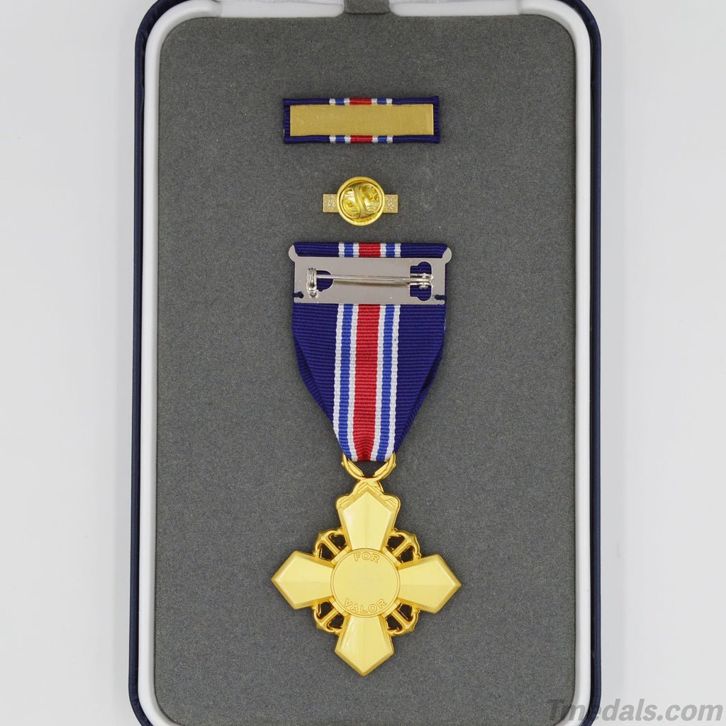 U.S. Coast Guard Cross – Full-Size with Ribbon Bar, Lapel Pin & Case detail view 3
