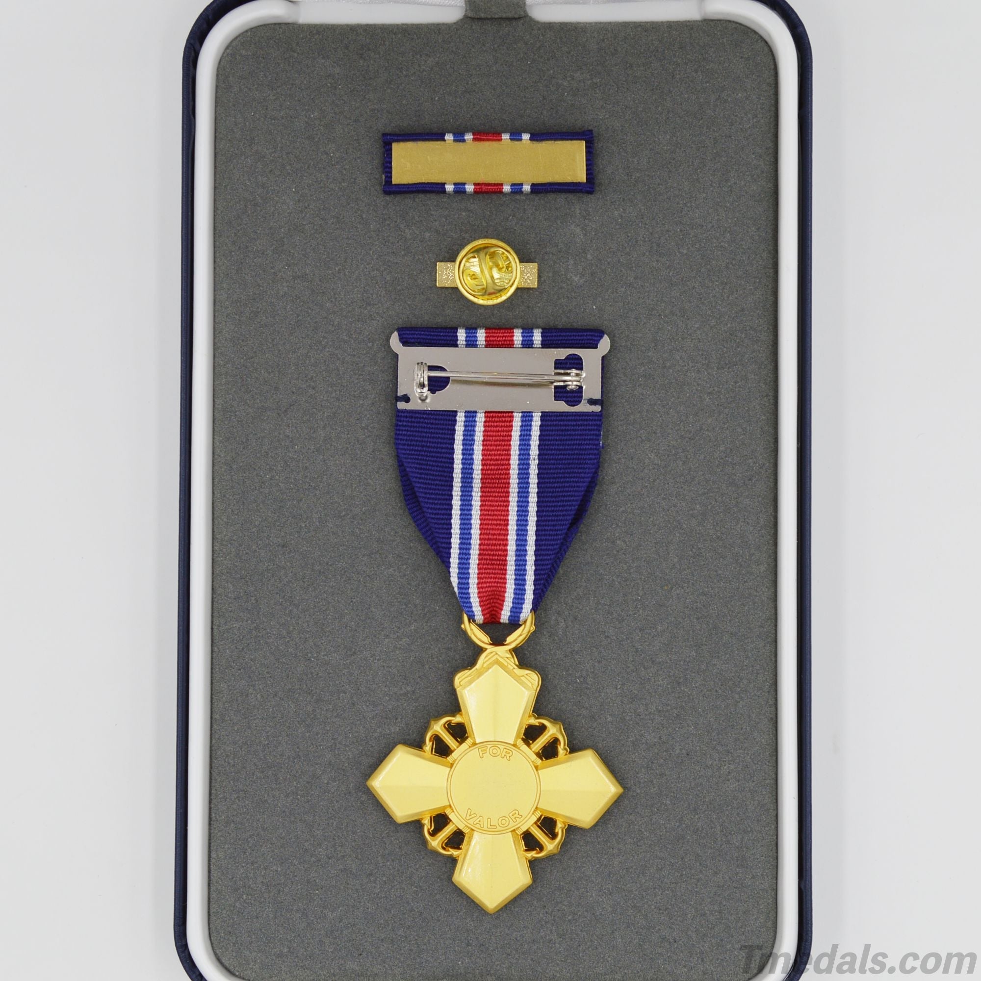 U.S. Coast Guard Cross – Full-Size with Ribbon Bar, Lapel Pin & Case detail view 3