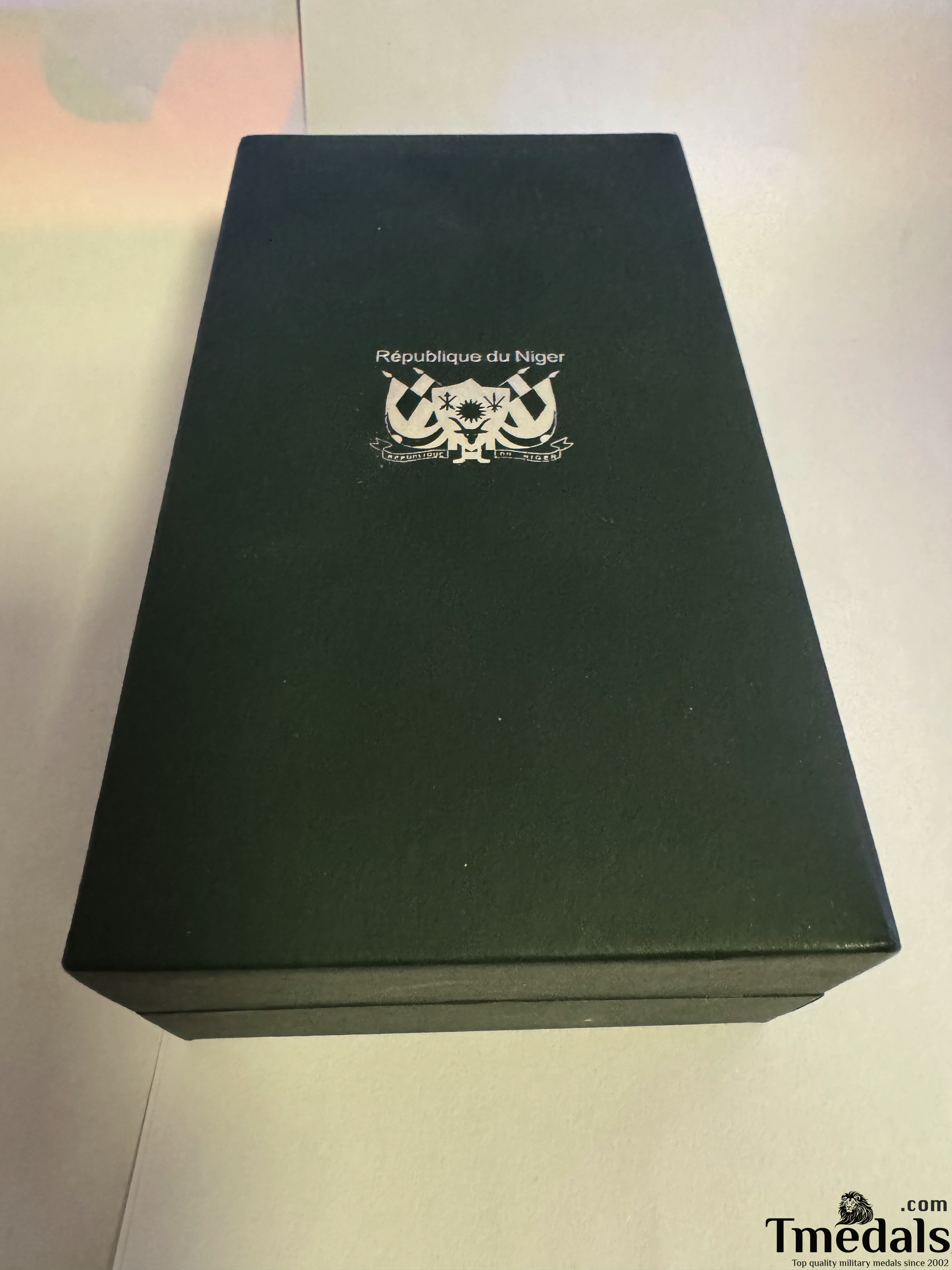 National Order of Niger – Original Officer Set with Box detail view 11