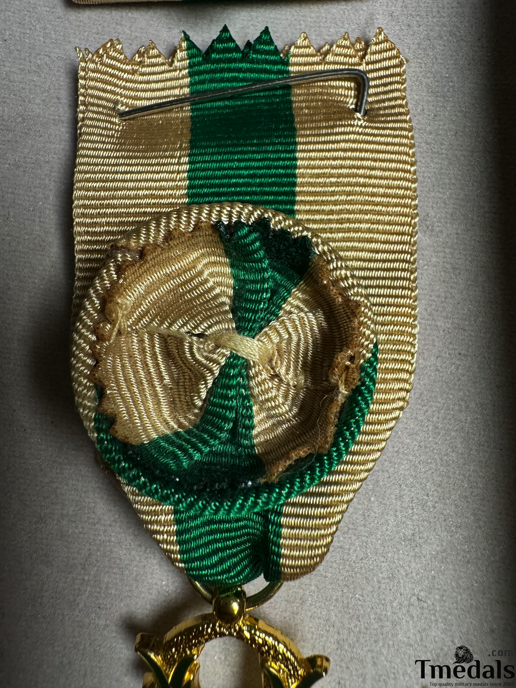 National Order of Niger – Original Officer Set with Box detail view 6