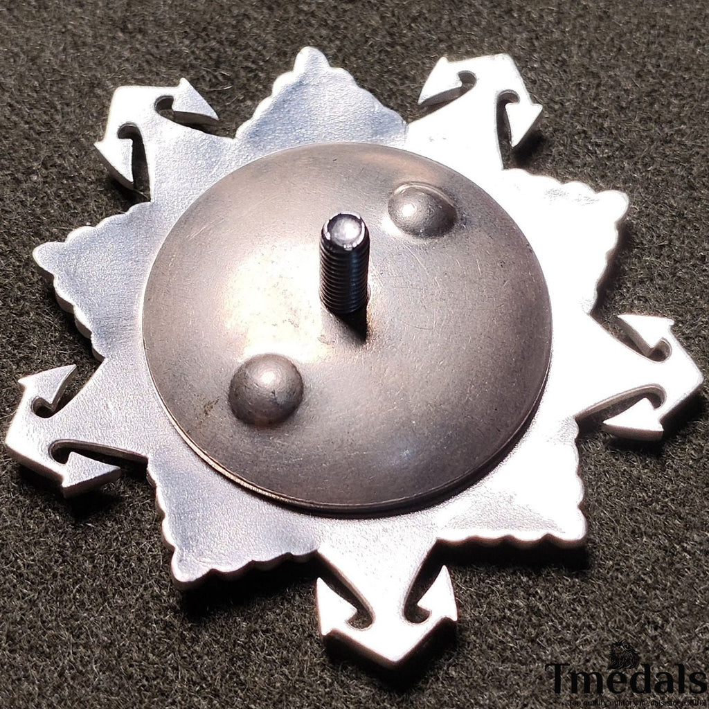 Order of Nakhimov USSR Medal – 925 Silver & Hard Enamel – Soviet Union detail view 2