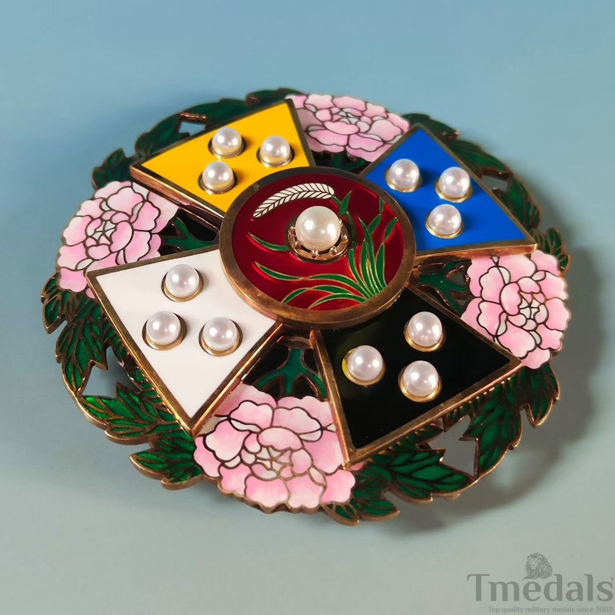 Republic of China Order of Rank and Merit – First Class – Full-Size with Case detail view 3