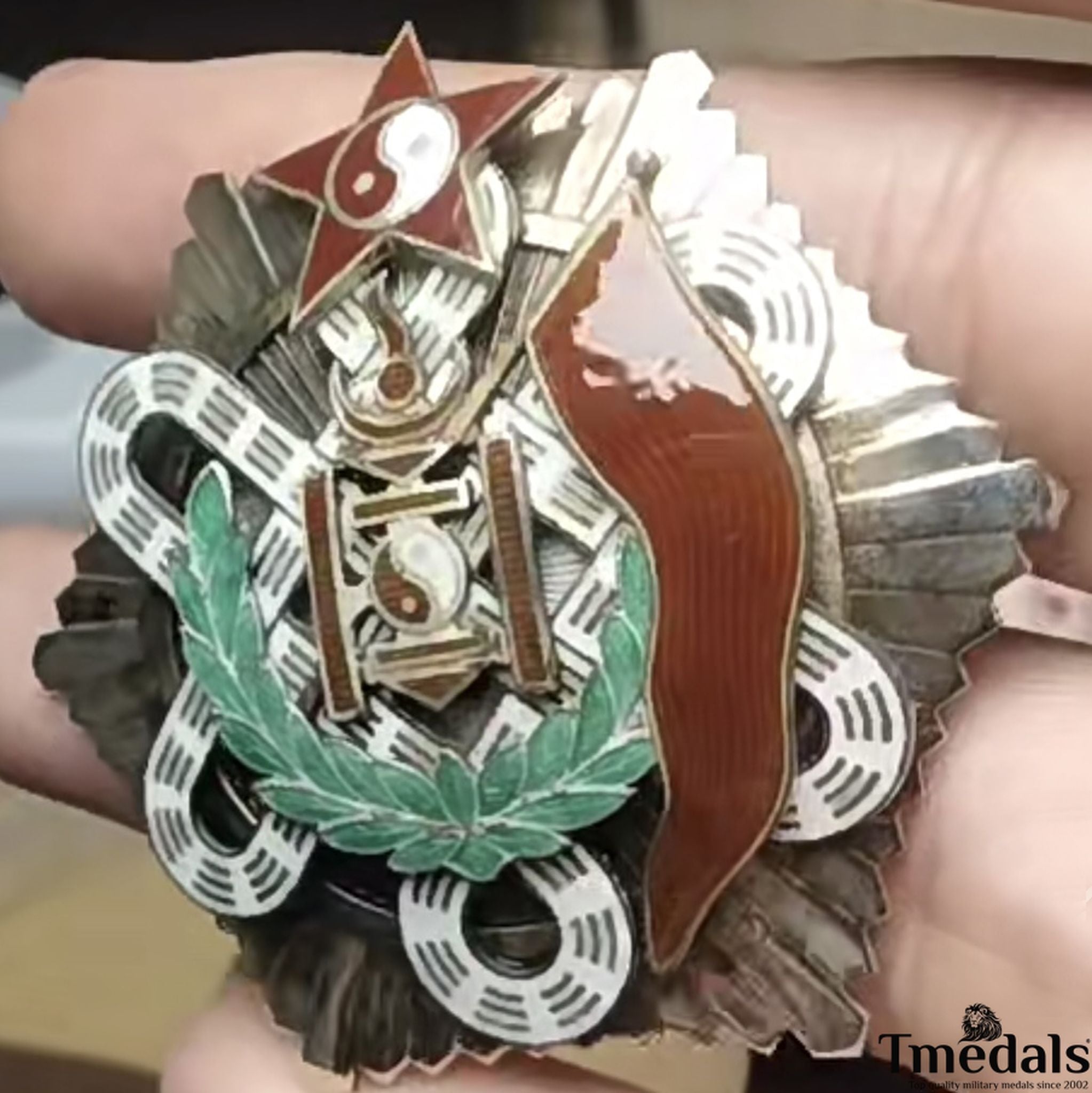 Mongolia Order of the Red Banner of Military Valour-925 Silver Type 2 detail view 3