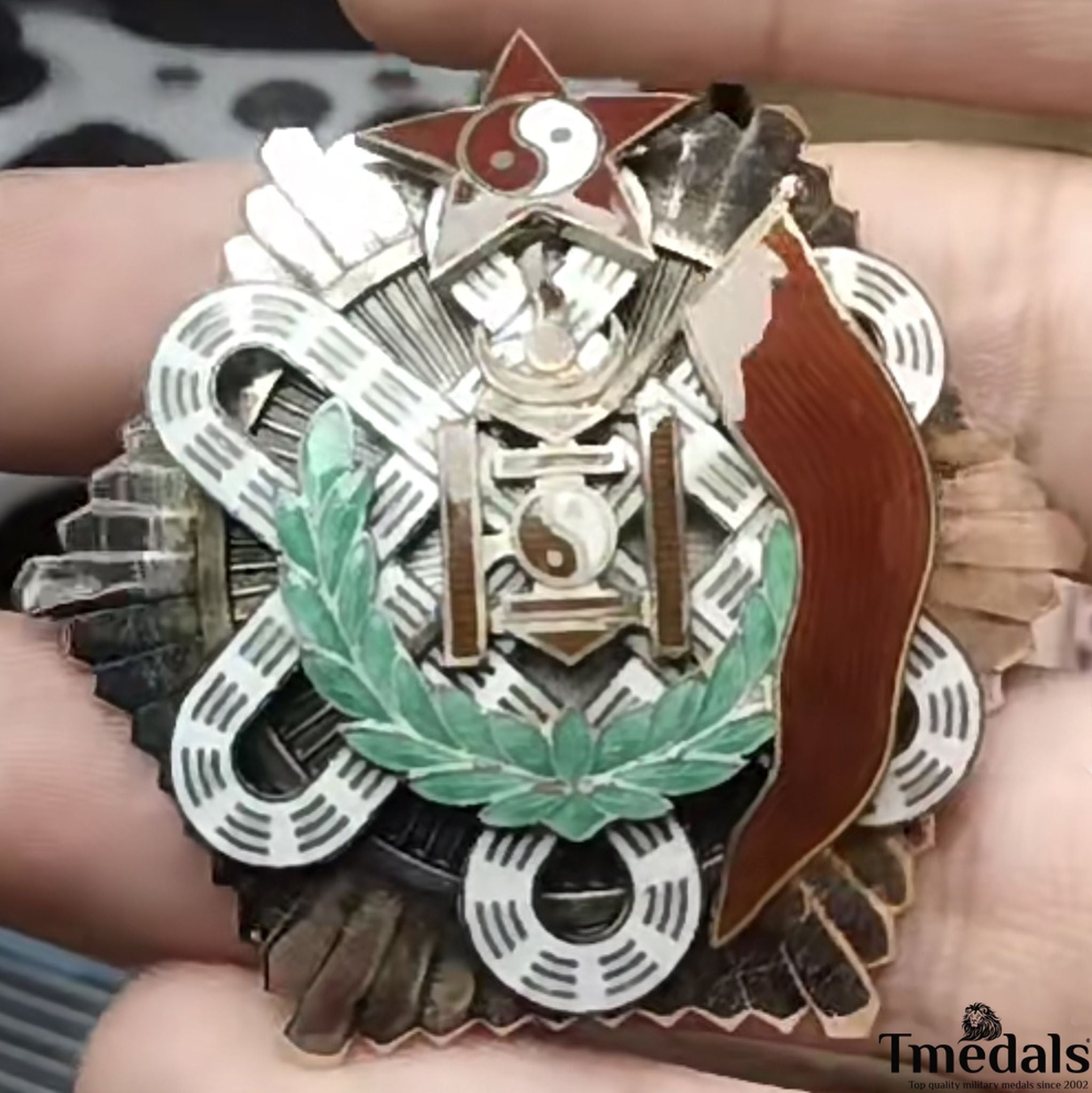 Mongolia Order of the Red Banner of Military Valour-925 Silver Type 2 detail view 4