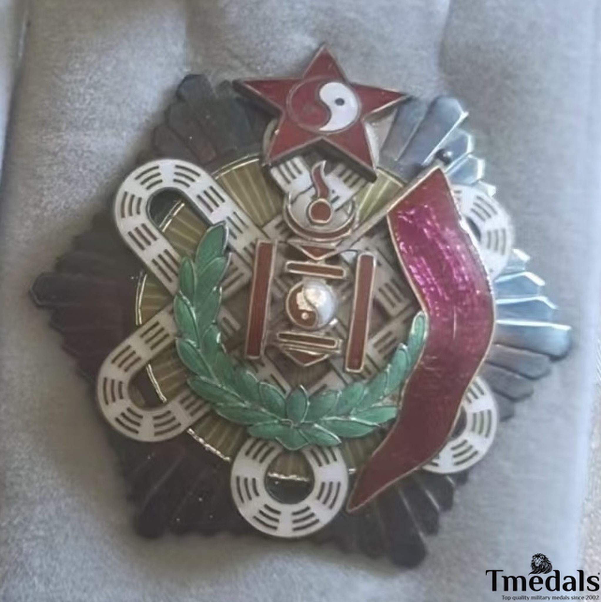Mongolia Order of the Red Banner of Military Valour-925 Silver Type 2 detail view 5
